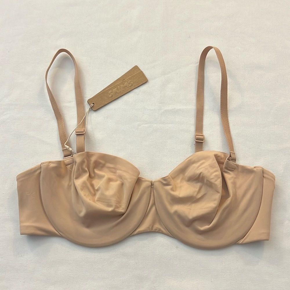 SKIMS Nude Bra